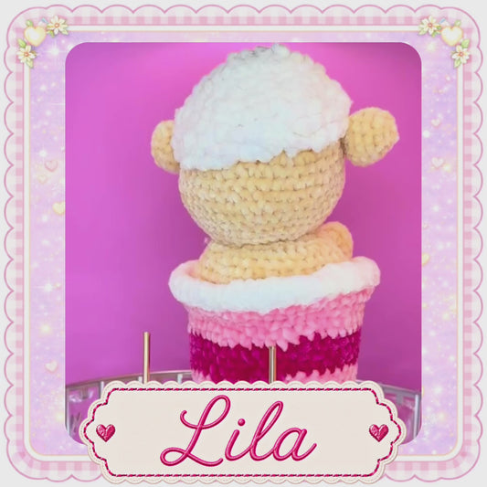 Hand Crocheted Daisy Lamb Flower Pot Collectible – Lila